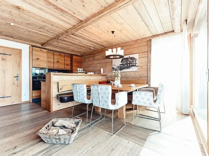 4 Bedrooms Chalet with mountain view