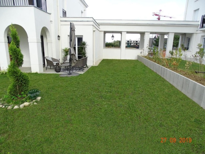 4 Bedrooms Cottage