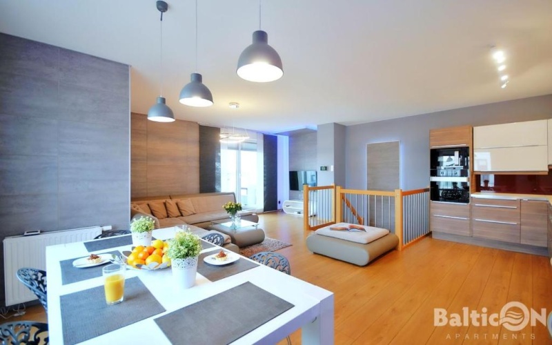 1 Bedroom Apartment with balcony