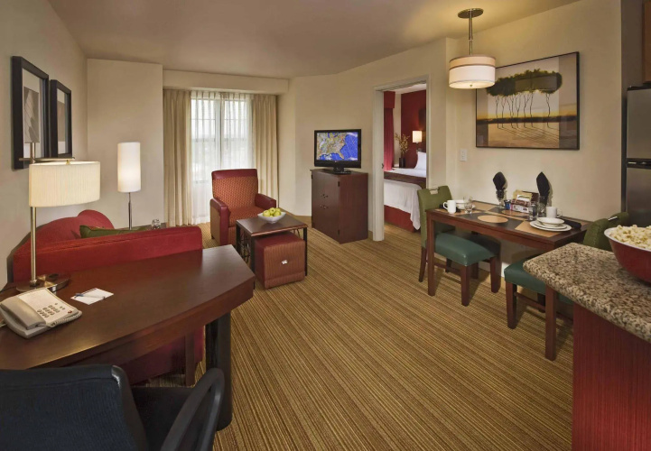 Residence Inn by Marriott Springfield Old Keene Mill