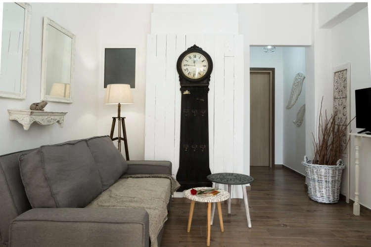 EvaEle Luxury Apartments