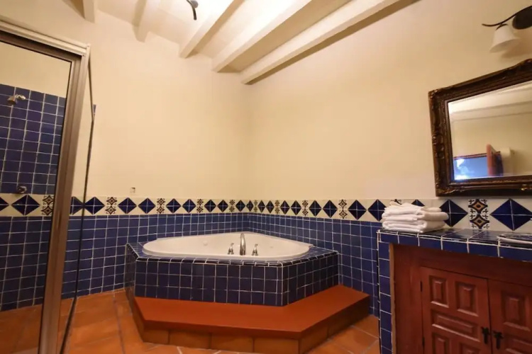 María Emília Hotel & Restaurant