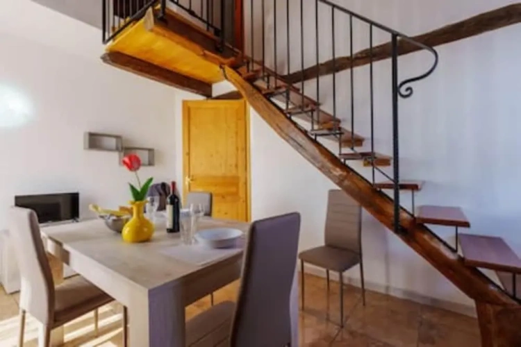 3 Bedrooms Triple Apartment
