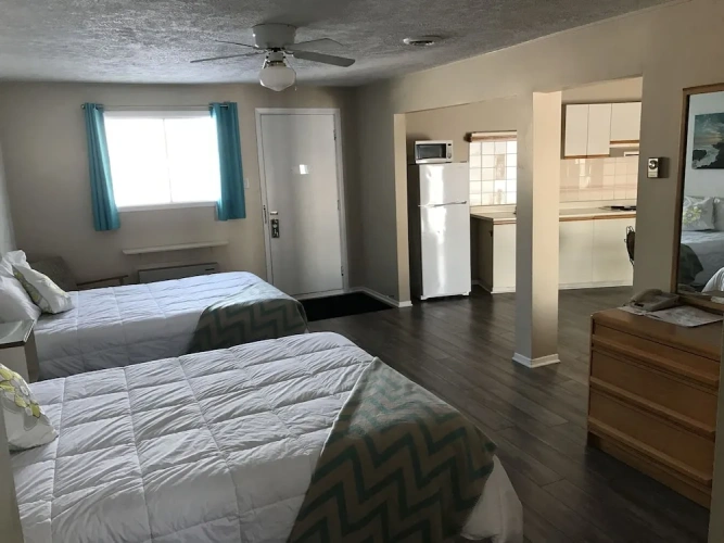 1 Bedroom Standard Family room with river view