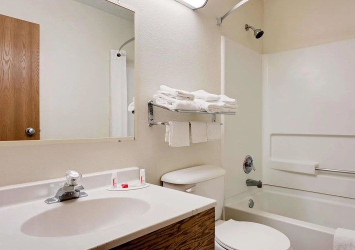 Super 8 By Wyndham Martinsburg