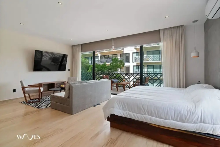 2 BR Apartment With Spacious Loft Close From Beach Zone