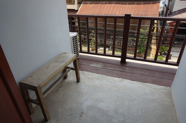 Sri Chiangkhan Hotel