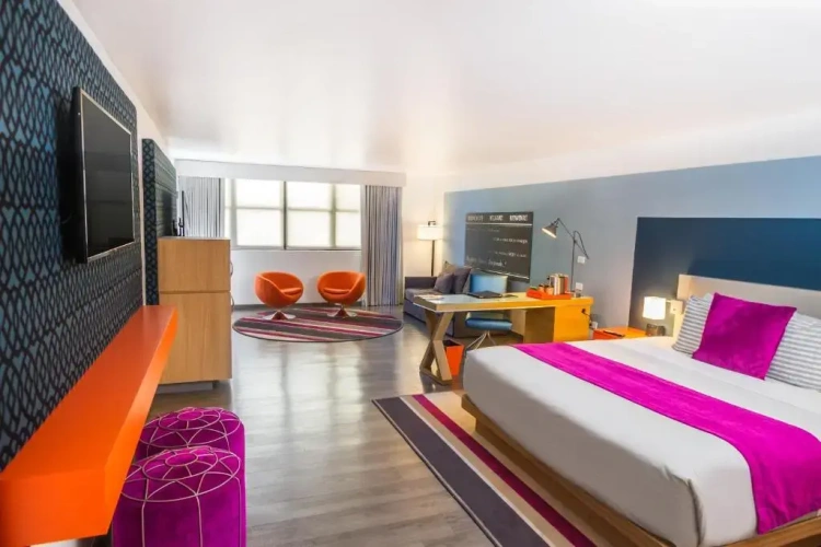 Media Double Suite
