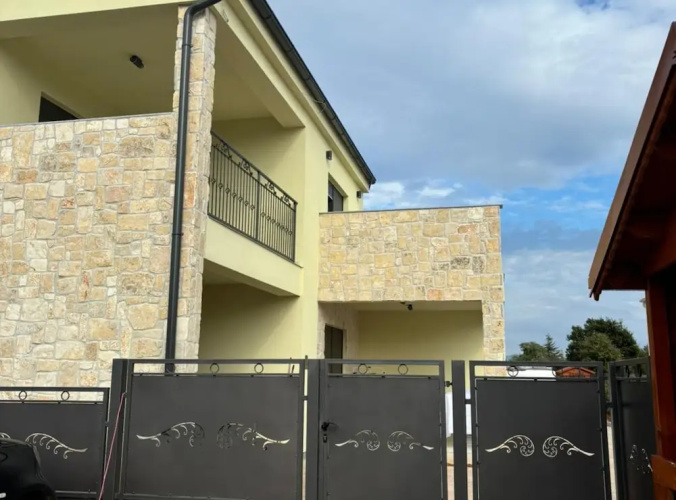 Holiday Homes Basilica
