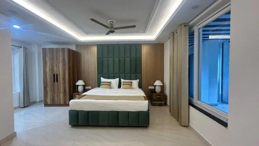 Standard Family room