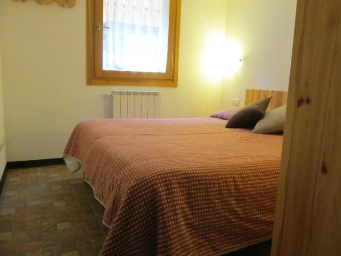 1 Bedroom Apartment with mountain view