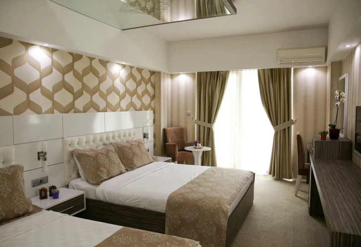 MOX Hotel