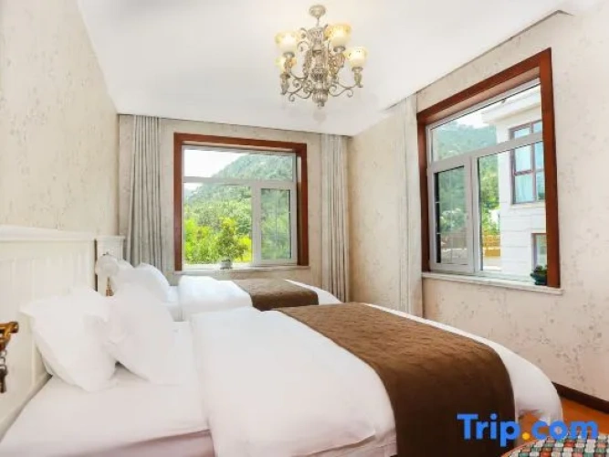 2 Bedrooms Suite