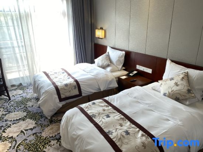 5 Bedrooms Premier Double Villa