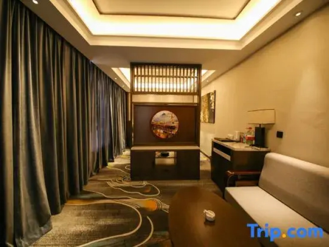 Wuwei Jinzhao Lijing Hotel
