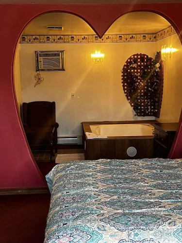 Grand Howell Inn