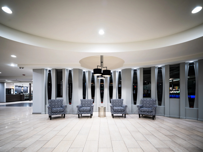 Holiday Inn Newark International Airport photo 16