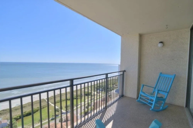 Ocean Forest 1912 Ocean Front 1 Br condo by RedAwning