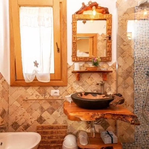 Deluxe Quadruple room with garden view