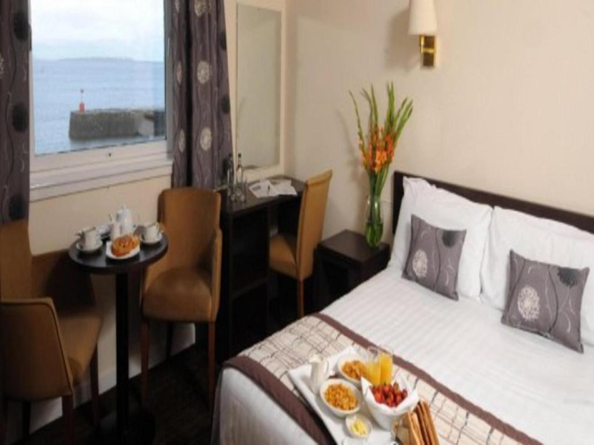 Standard Double room with sea view
