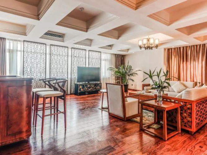 Tibet Hongyan  Hotel