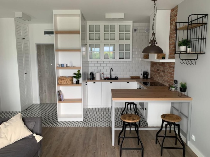 1 Bedroom Apartment