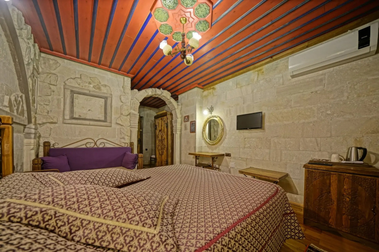 Alaturca House