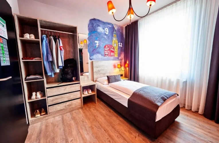 Standard Single room