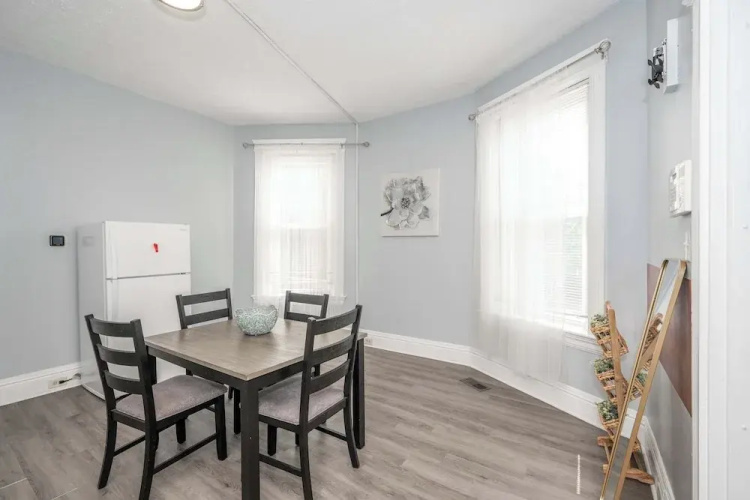 Queen City Suites For 7