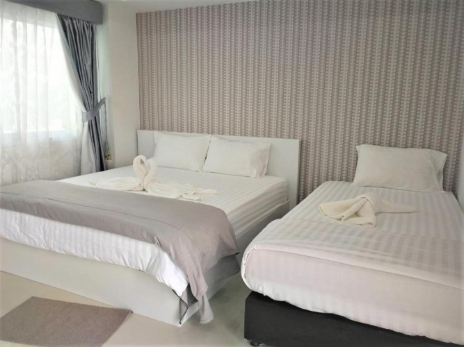 Deluxe Triple room