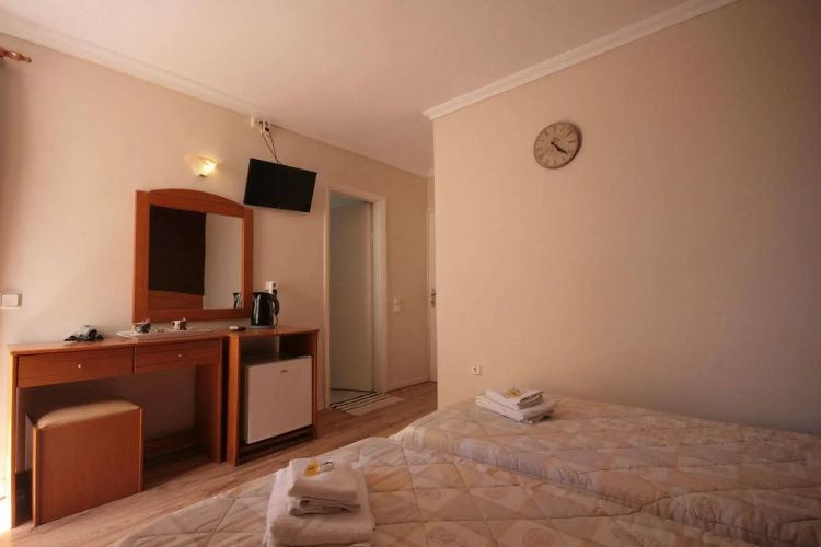 Parthenis Riviera Hotel