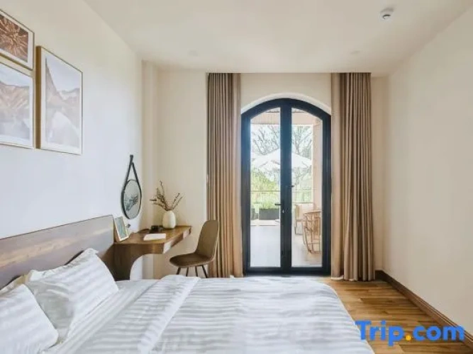 Standard Double room with balcony