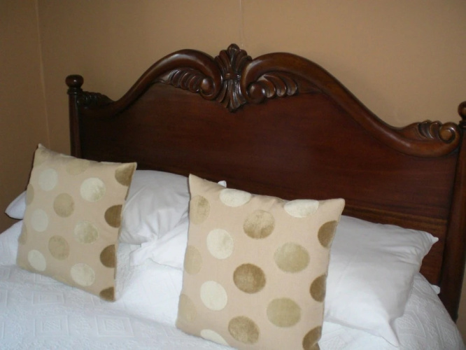 Wynnstay House