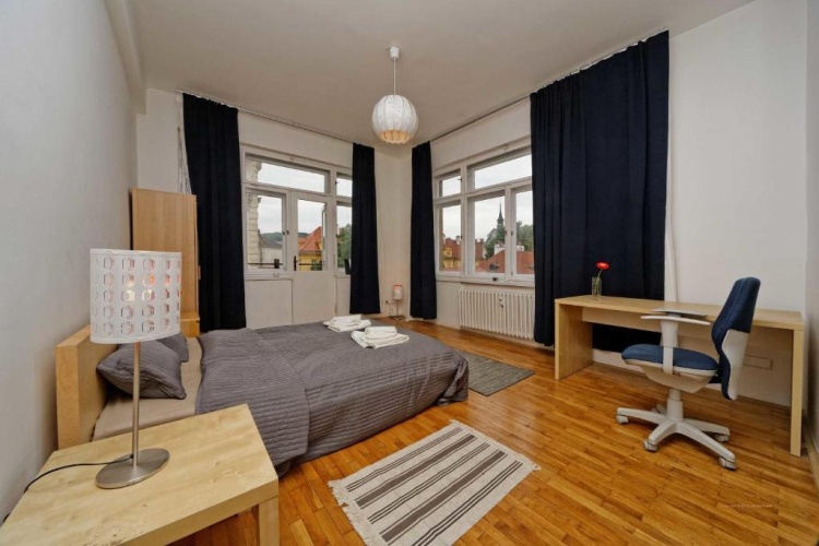 Apartment with balcony