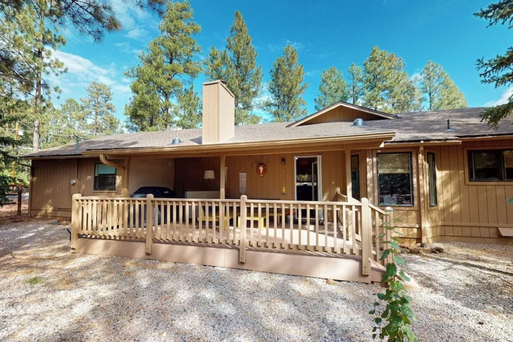 3 Bedrooms Cottage