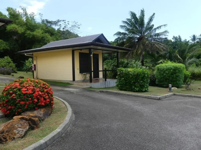 Lodges Balourou