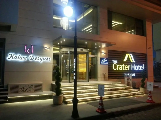 The Crater Hotel - Tatvan