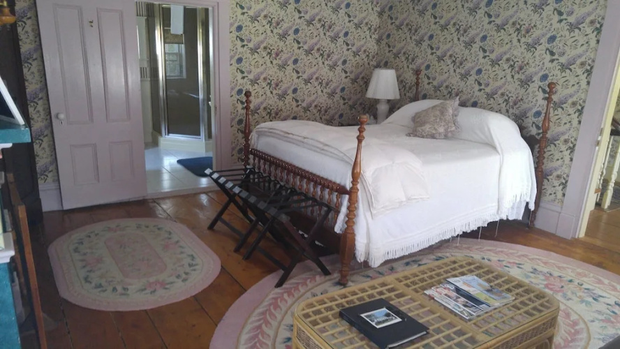 Harpswell Inn