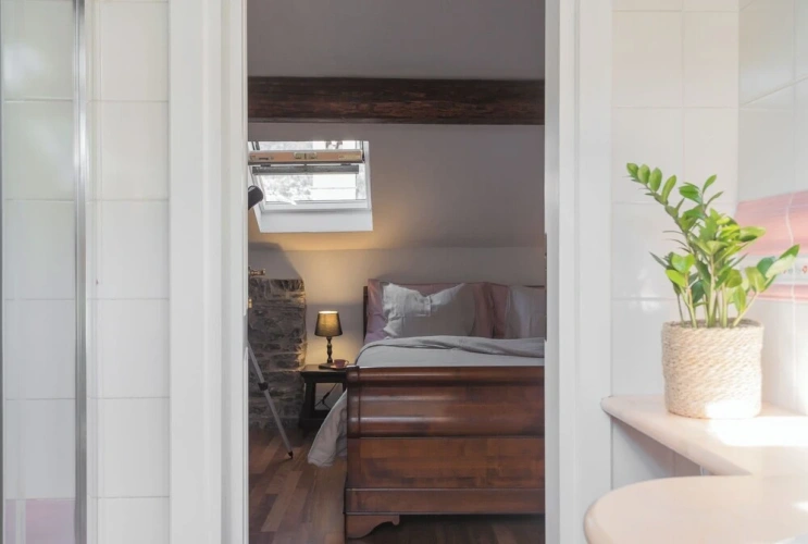 3 Bedrooms Apartment