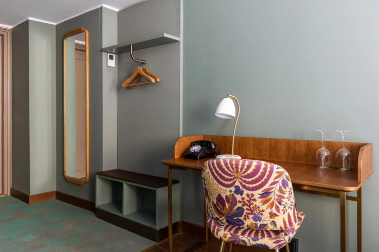 Aloft St. Louis Cortex
