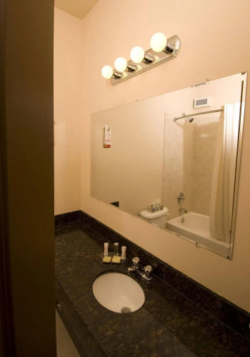 Lone Star Hotel