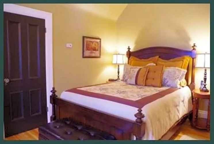 Quartermain House Bed & Breakfast