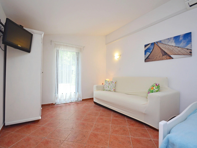 Holiday Home Aron