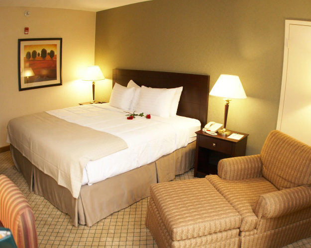 Armoni Inn & Suites