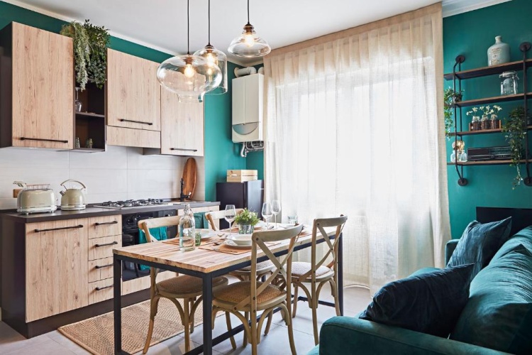 2 Bedrooms Apartment