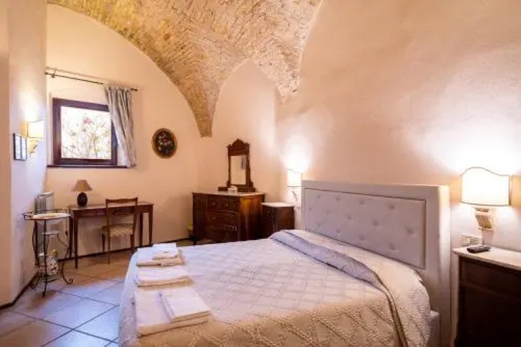 Trevi Hotel