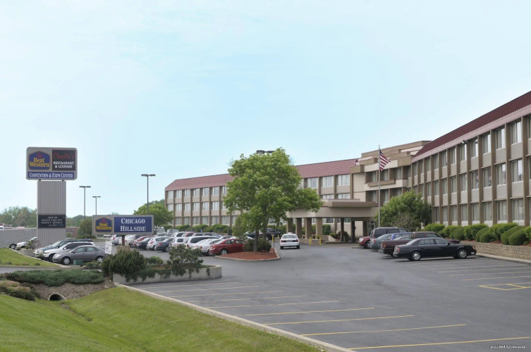 Best Western Plus Chicago Hillside photo 18