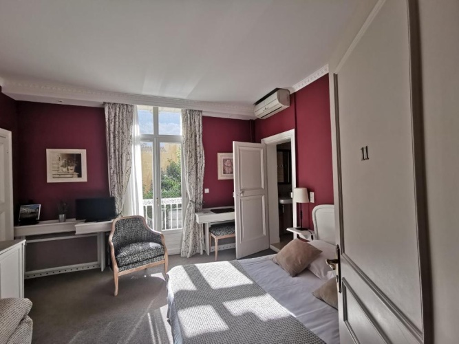 Superior room