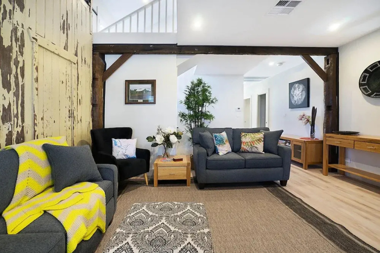 Accommodation Hunter - James Street Morpeth