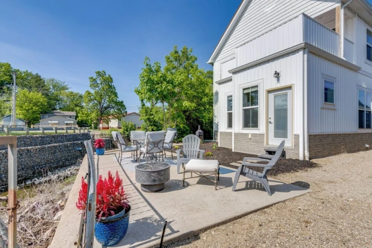 3 Bedrooms Cottage